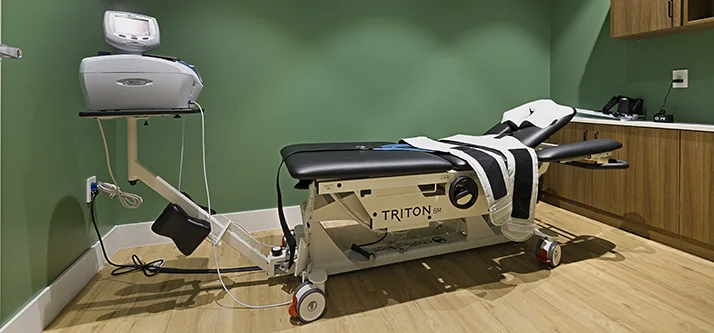 Chiropractic Plantation FL Spinal Decompression Table